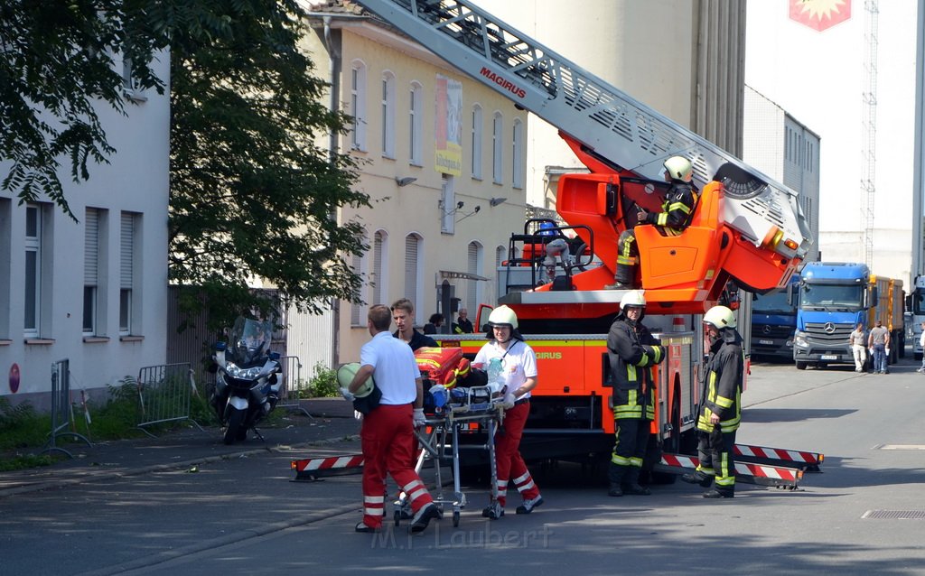 Feuer Koeln Deutz Siegburgerstr P04.JPG